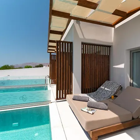 Theretra Seaside Apart Otel 4*