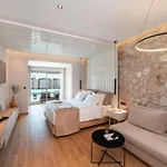 شقة فندقية Theretra Seaside 4*