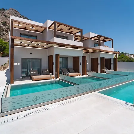 Theretra Seaside Aparthotel