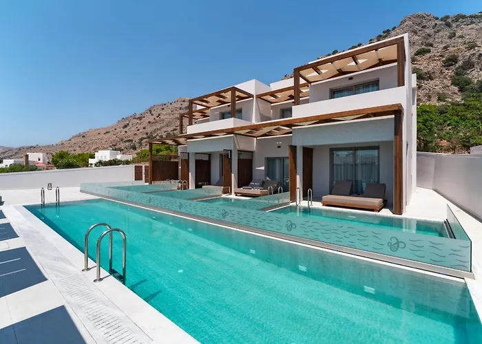 Theretra Seaside Aparthotel