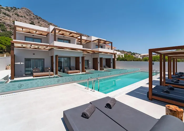 Theretra Seaside Pefki