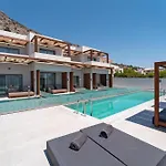 Theretra Seaside Pefki