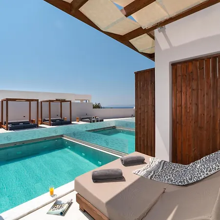 Apartahotel Theretra Seaside Pefki